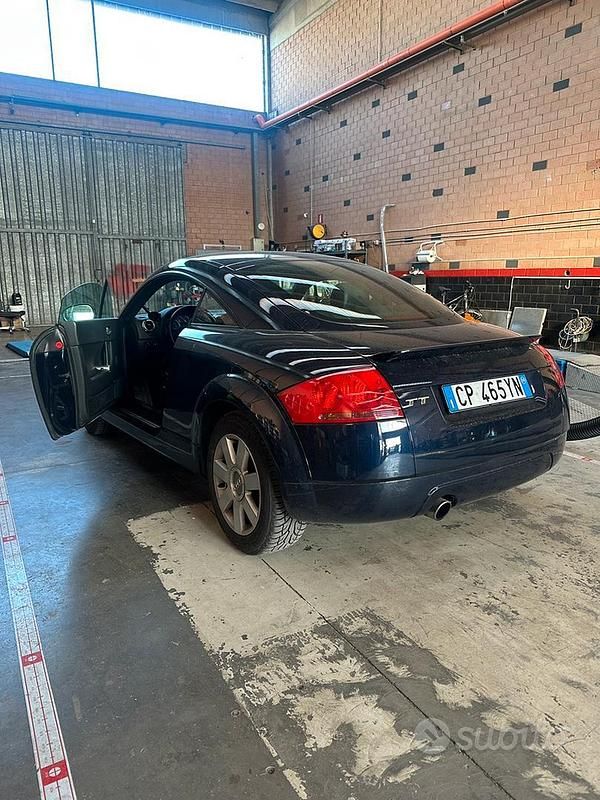 Usata Audi TT 180 CV (132 kW) 2004 Blu Coupé