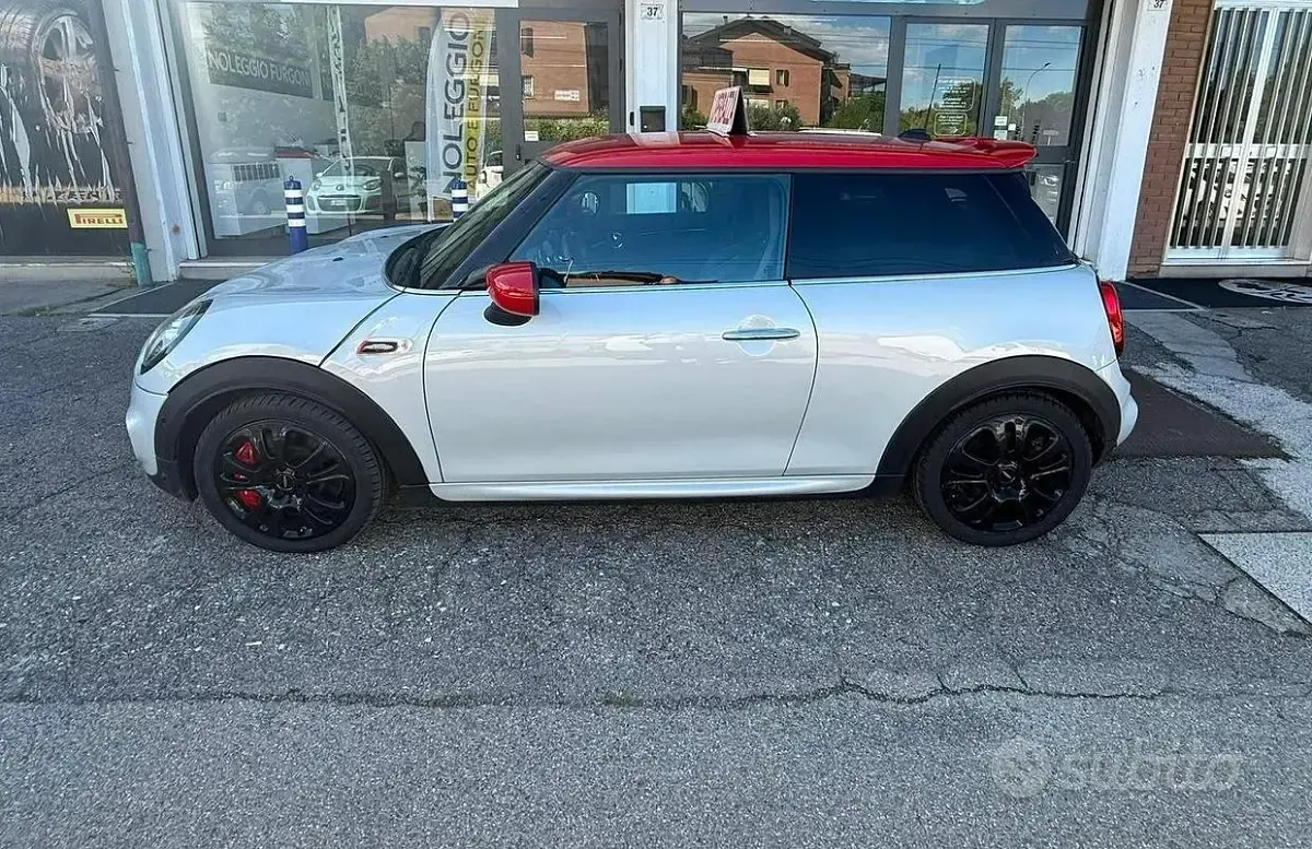 Usata Mini John Cooper Works 231 CV (169 kW) 2019 Bianco Utilitaria