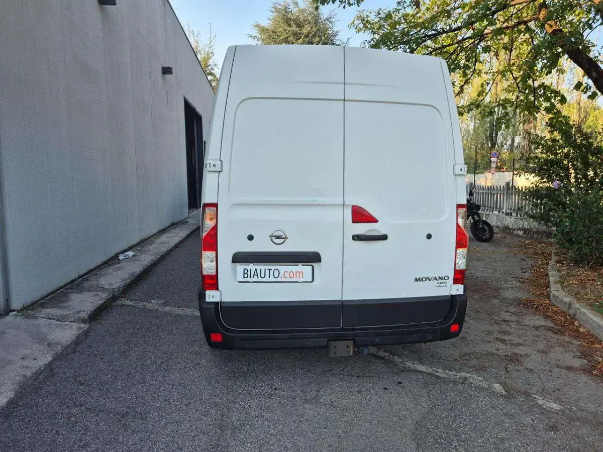Usata Opel Movano 131 CV (96 kW) 2019 Bianco Monovolume