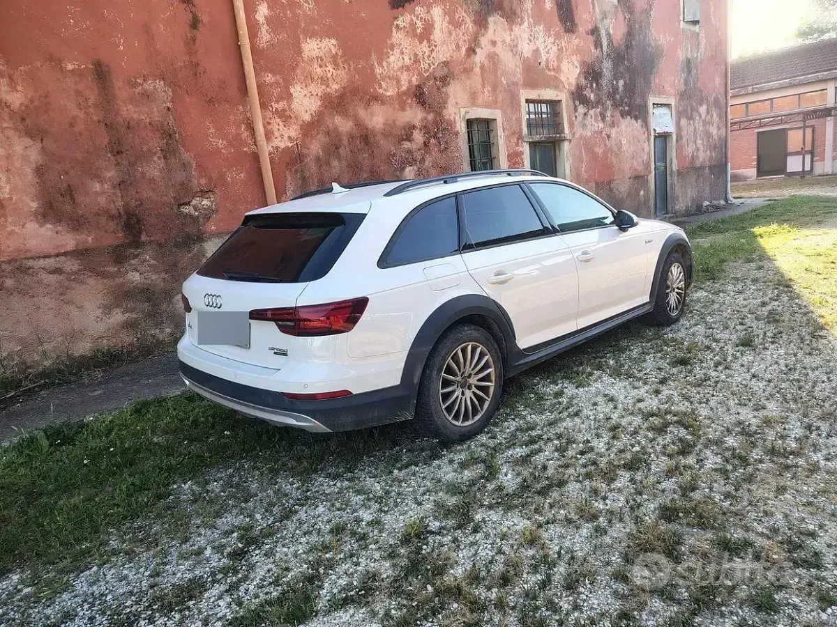 Usata Audi A4 Allroad Business 190 CV (139 kW) 2018 Bianco Station wagon