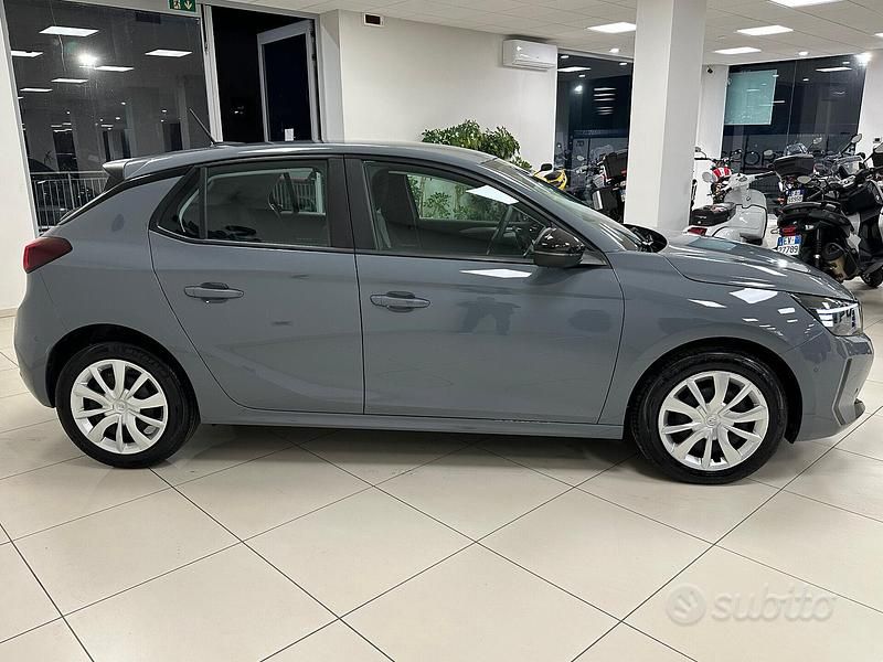 Usata Opel Corsa S 75 CV (55 kW) 2024 Grigio Utilitaria