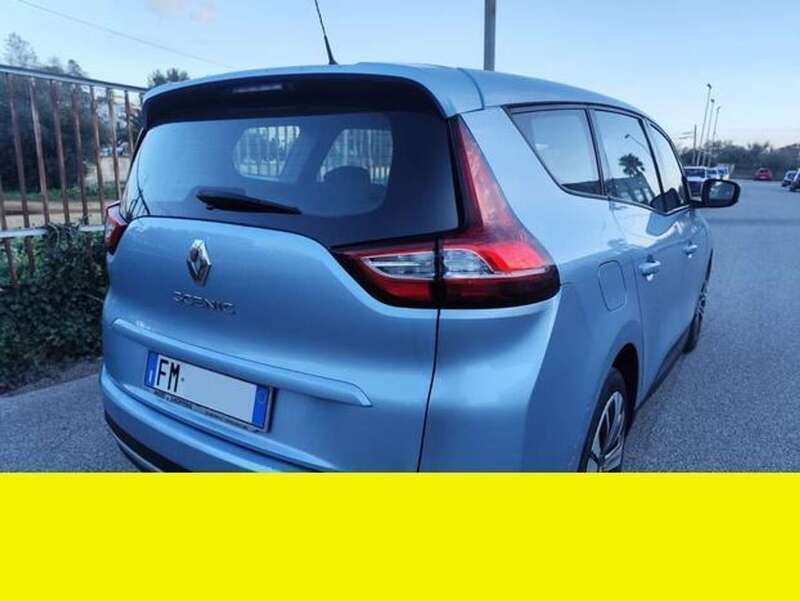 Usata Renault Grand Scénic IV Life 110 CV (80 kW) 2017 Blu Monovolume