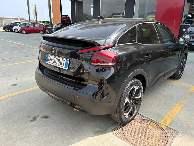 Usata Citroën C4 131 CV (96 kW) 2023 Nero SUV