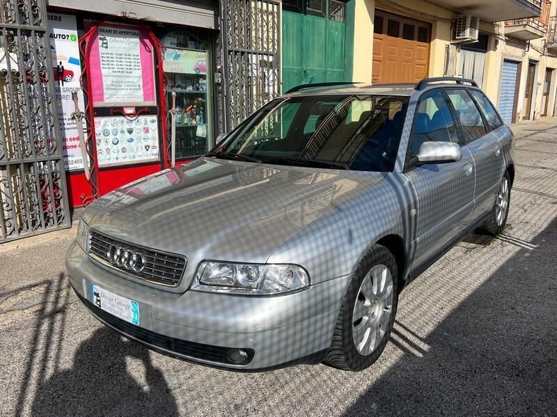 Usata Audi A4 116 CV (85 kW) 2001 Argento Station wagon
