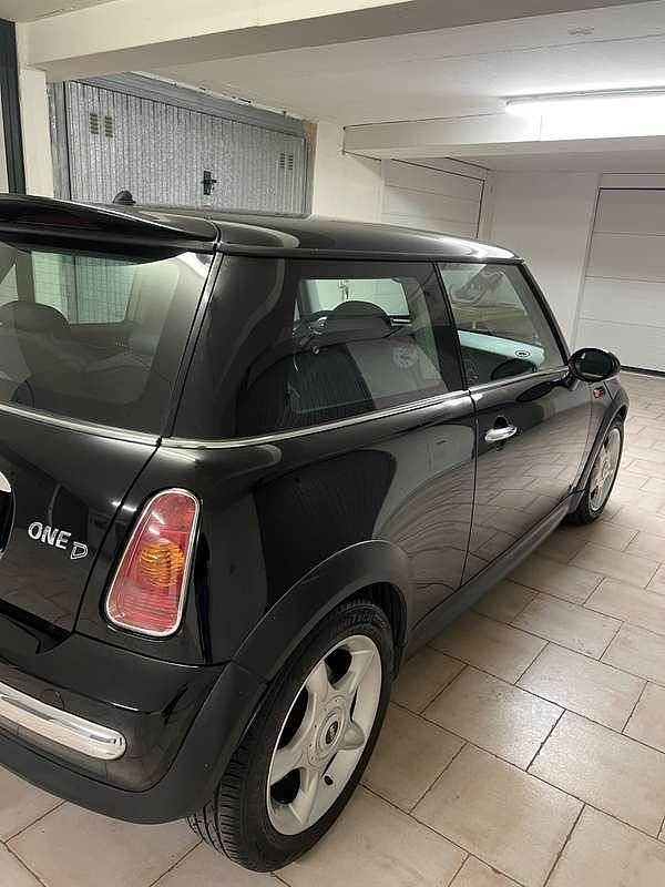 Usata Mini One D 75 CV (55 kW) 2004 Utilitaria