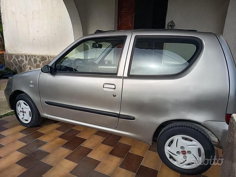 Usata Fiat 600 2017 Grigio Utilitaria