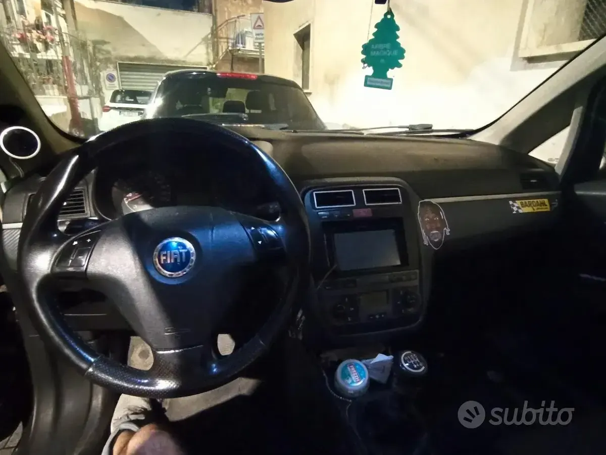 Usata Fiat Grande Punto 90 CV (66 kW) 2006 Nero Utilitaria