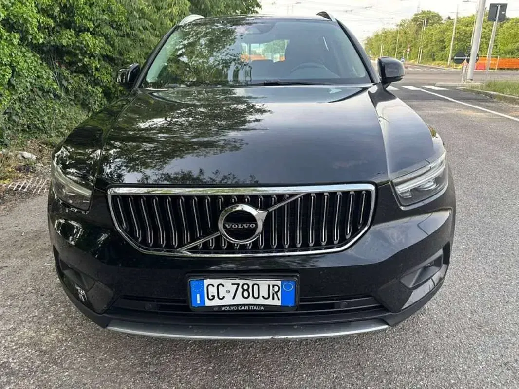 Usata Volvo XC40 179 CV (131 kW) 2020 Nero SUV