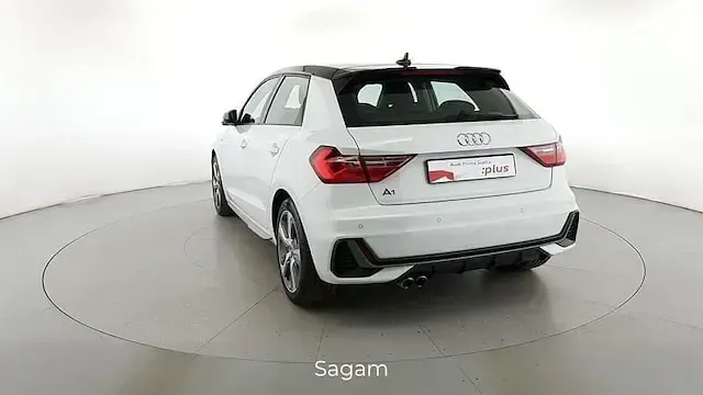 Käytetty Audi A1 S-Line 200 HP (147 kW) 2020 Valkoinen Katumaasturi