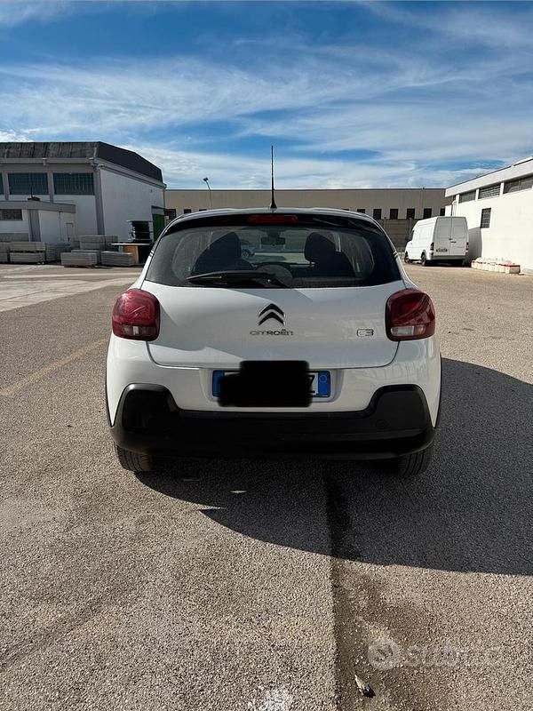 Usata Citroën C3 102 CV (75 kW) 2022 Bianco Utilitaria