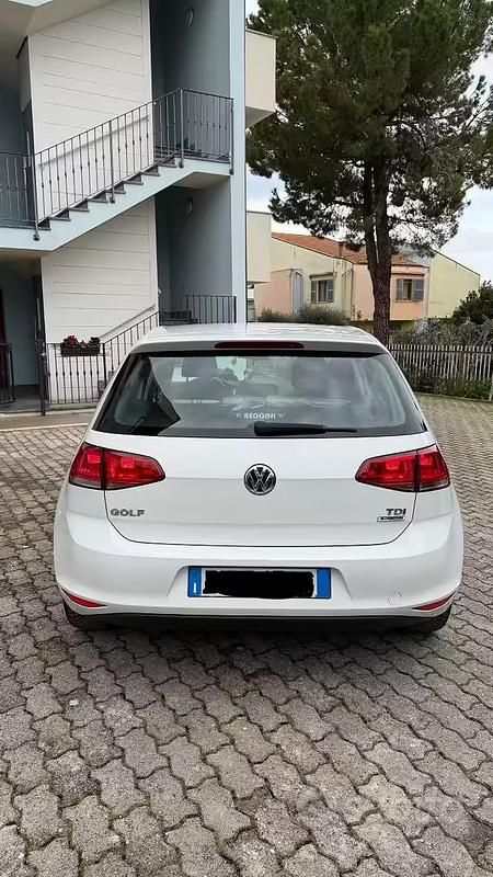 Usata VW Golf VII Trendline 90 CV (66 kW) 2015 Bianco Berlina