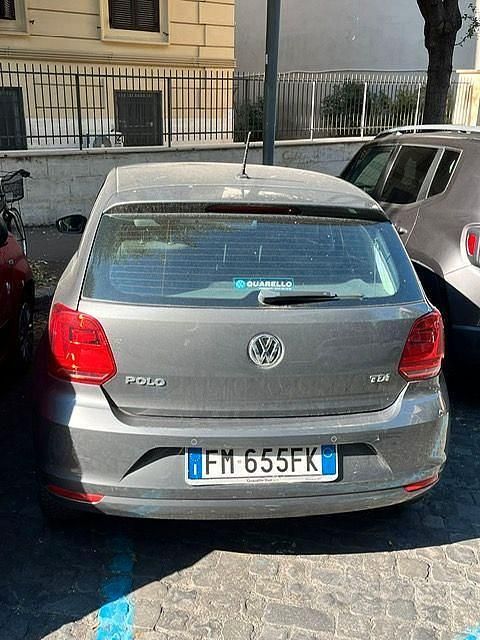 Usata VW Polo 75 CV (55 kW) 2017 Grigio Berlina