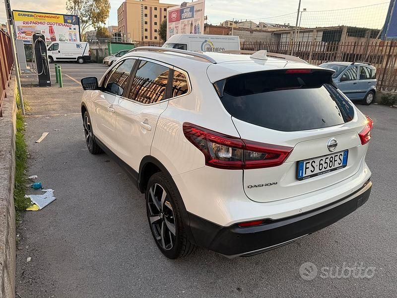 Usata Nissan Qashqai N-Connecta 110 CV (80 kW) 2018 SUV