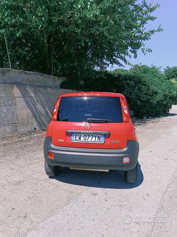 Usata Fiat Panda 85 CV (62 kW) 2014 Rosso Utilitaria