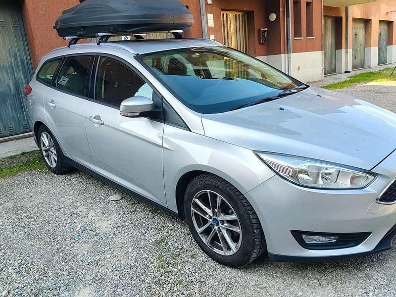 Usata Ford Focus Titanium S 120 CV (88 kW) 2016 Argento Station wagon