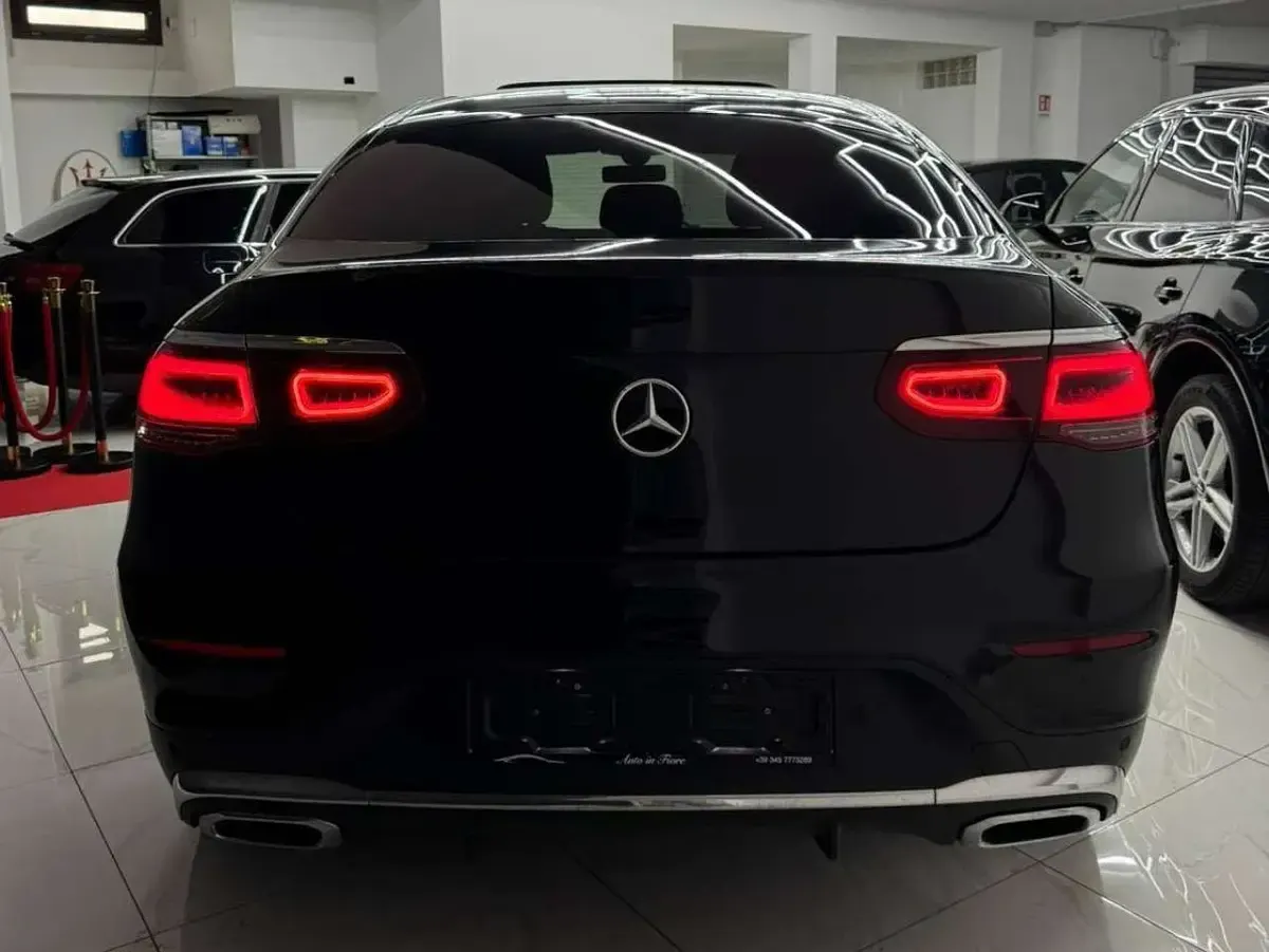 Usata Mercedes GLC200 Edition 163 CV (119 kW) 2021 Nero SUV