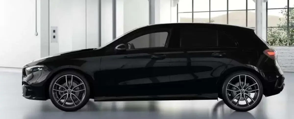 Usata Mercedes A200 Premium 150 CV (110 kW) 2025 Nero Berlina