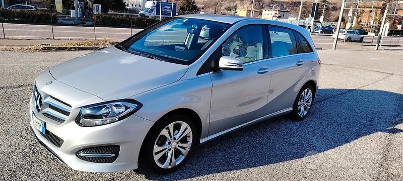 Usata Mercedes 180 2016 Berlina