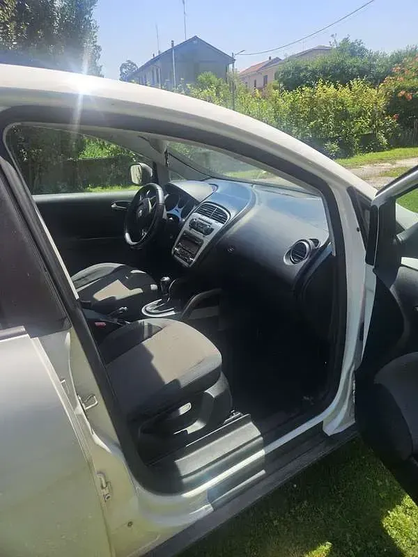 Usata Seat Altea 105 CV (77 kW) 2010 Bianco Berlina