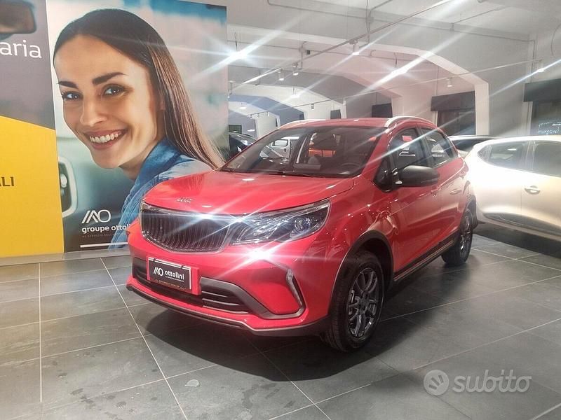 Nuova EMC QUATTRO 106 CV (77 kW) 2025 Rosso SUV