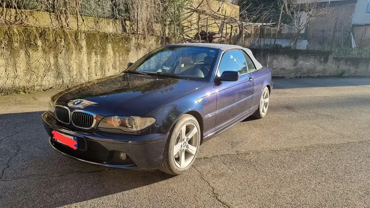 Usata BMW 320 Cabriolet 170 CV (125 kW) 2004 Cabrio