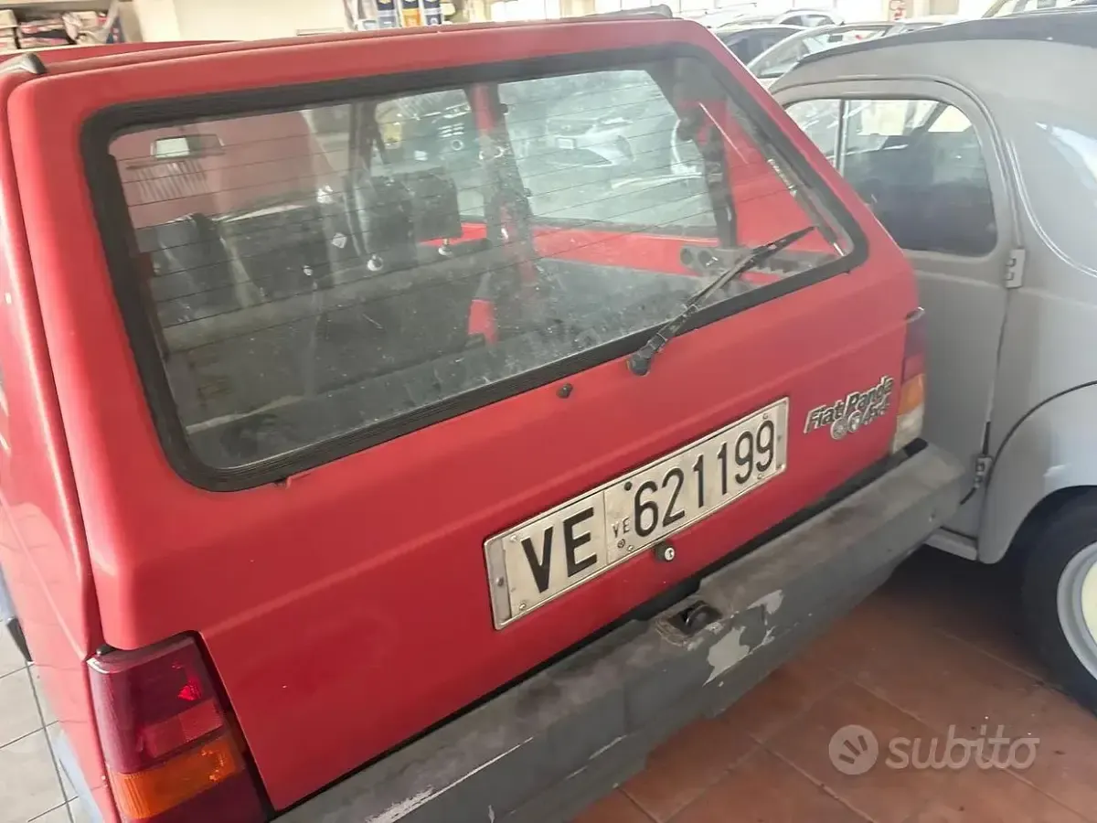 Usata Fiat Panda 45 CV (33 kW) 1982 Arancione Utilitaria
