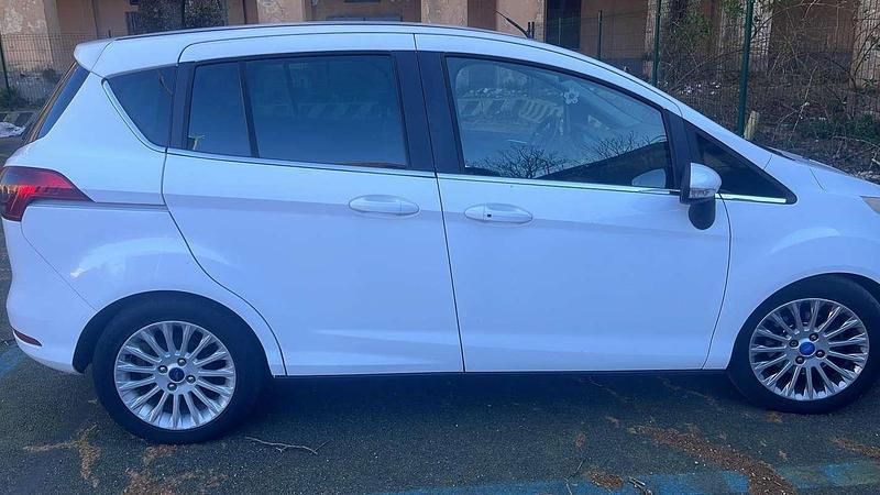 Usata Ford B-MAX Titanium 75 CV (55 kW) 2013 Bianco Monovolume