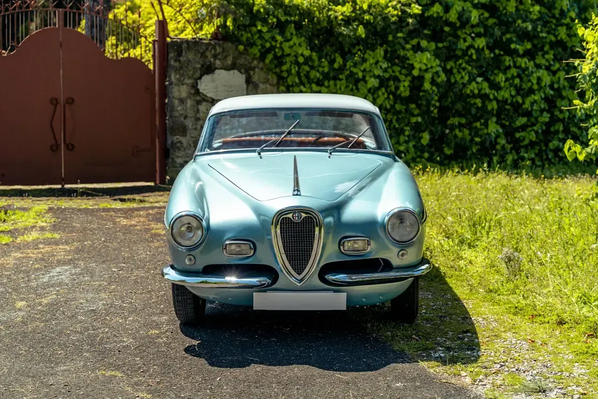 Usata Alfa Romeo 1900 115 CV (84 kW) 1957 Blu Coupé