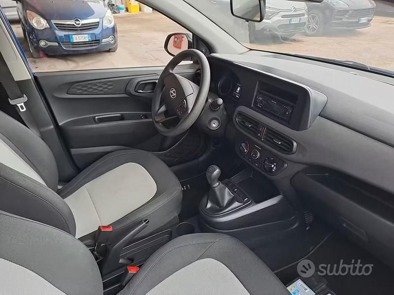 Usata Hyundai i10 Advanced 66 CV (48 kW) 2021 Blu Utilitaria