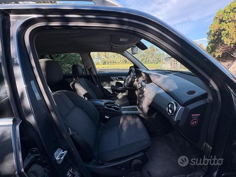 Usata Mercedes GLK220 170 CV (125 kW) 2014 Grigio SUV