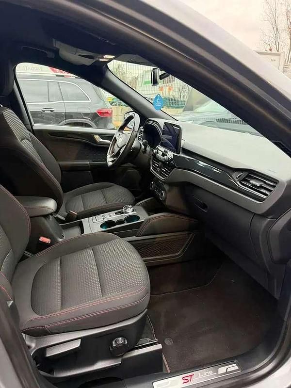Usata Ford Kuga ST-Line X 120 CV (88 kW) 2021 Grigio SUV