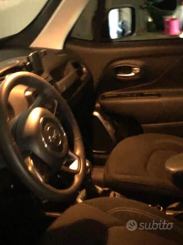 Usata Jeep Renegade 130 CV (95 kW) 2021 Nero SUV