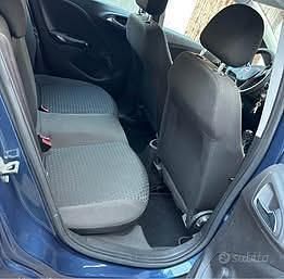 Usata Opel Corsa 2015 Blu Utilitaria