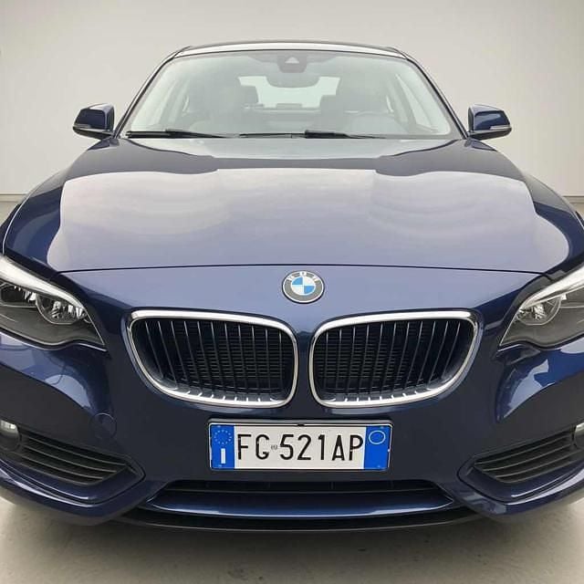 Usata BMW 218 Luxury Line 136 CV (100 kW) 2017 Blu Coupé
