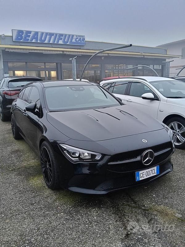 Usata Mercedes CLA200 Shooting Brake Executive 149 CV (109 kW) 2021 Nero Station wagon