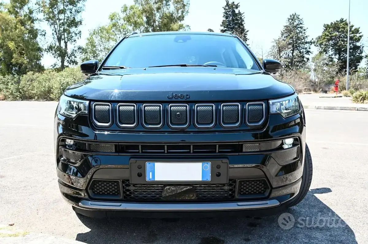 Usata Jeep Compass 131 CV (96 kW) 2022 Nero SUV
