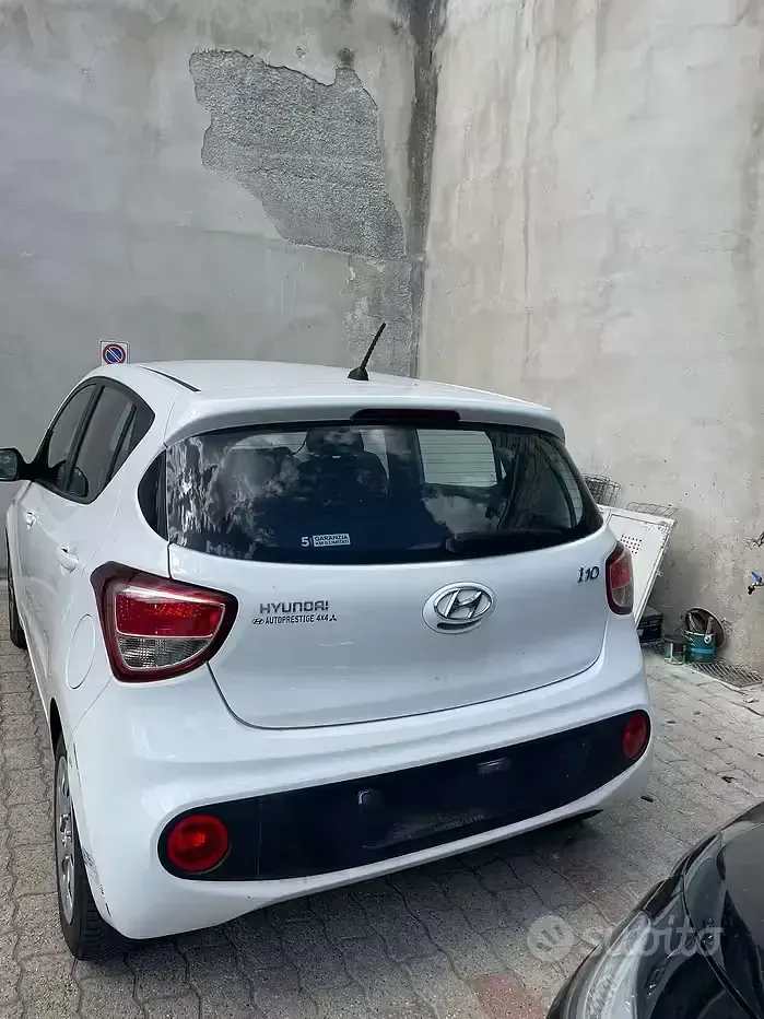 Usata Hyundai i10 Classic 69 CV (50 kW) 2018 Bianco Utilitaria