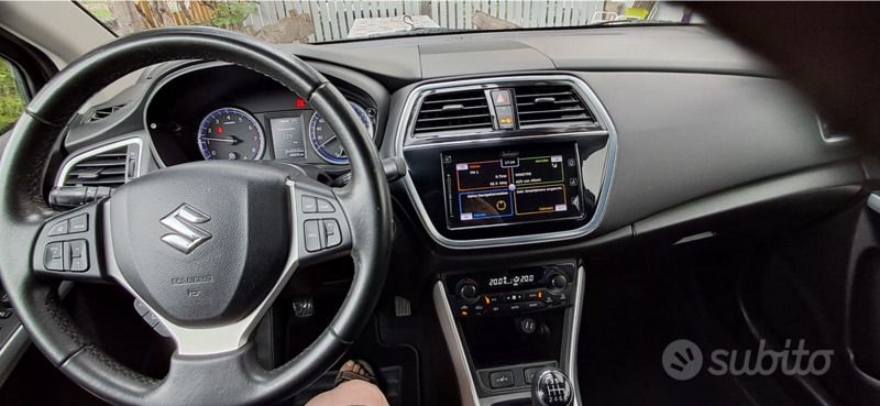 Usata Suzuki SX4 S-Cross 140 CV (102 kW) 2018 Grigio SUV