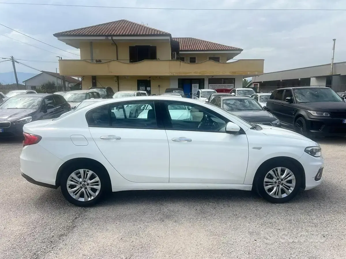 Usata Fiat Tipo 95 CV (69 kW) 2016 Bianco Berlina