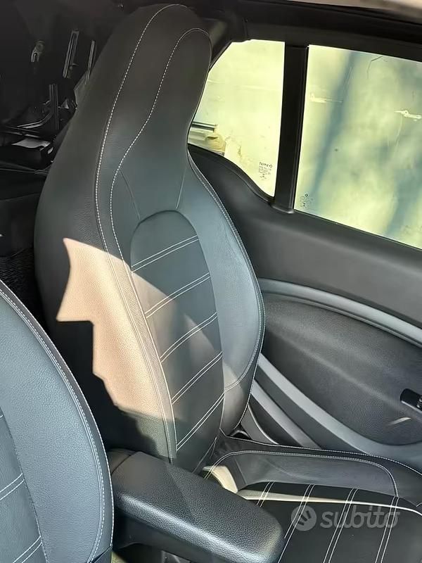 Usata Smart ForTwo Cabrio 90 CV (66 kW) 2019 Bianco Cabrio