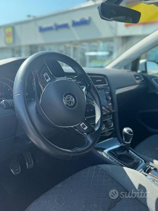 Usata VW Golf VII 150 CV (110 kW) 2018 Bianco Berlina