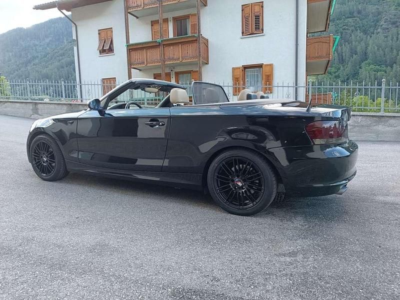 Usata BMW 120 Cabriolet 177 CV (130 kW) 2009 Cabrio