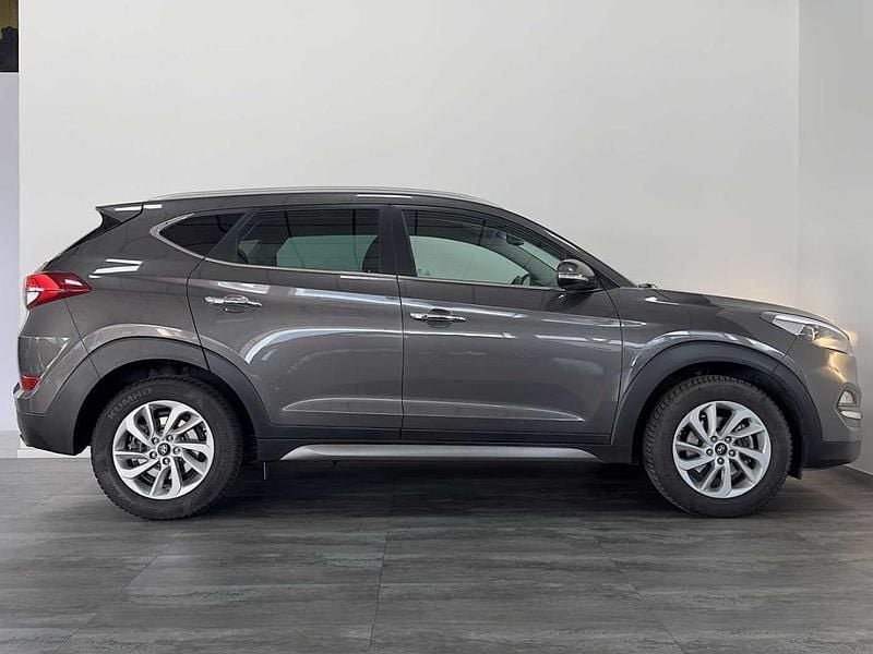 Second-hand Hyundai Tucson 132 CP (97 kW) 2016 Gri SUV