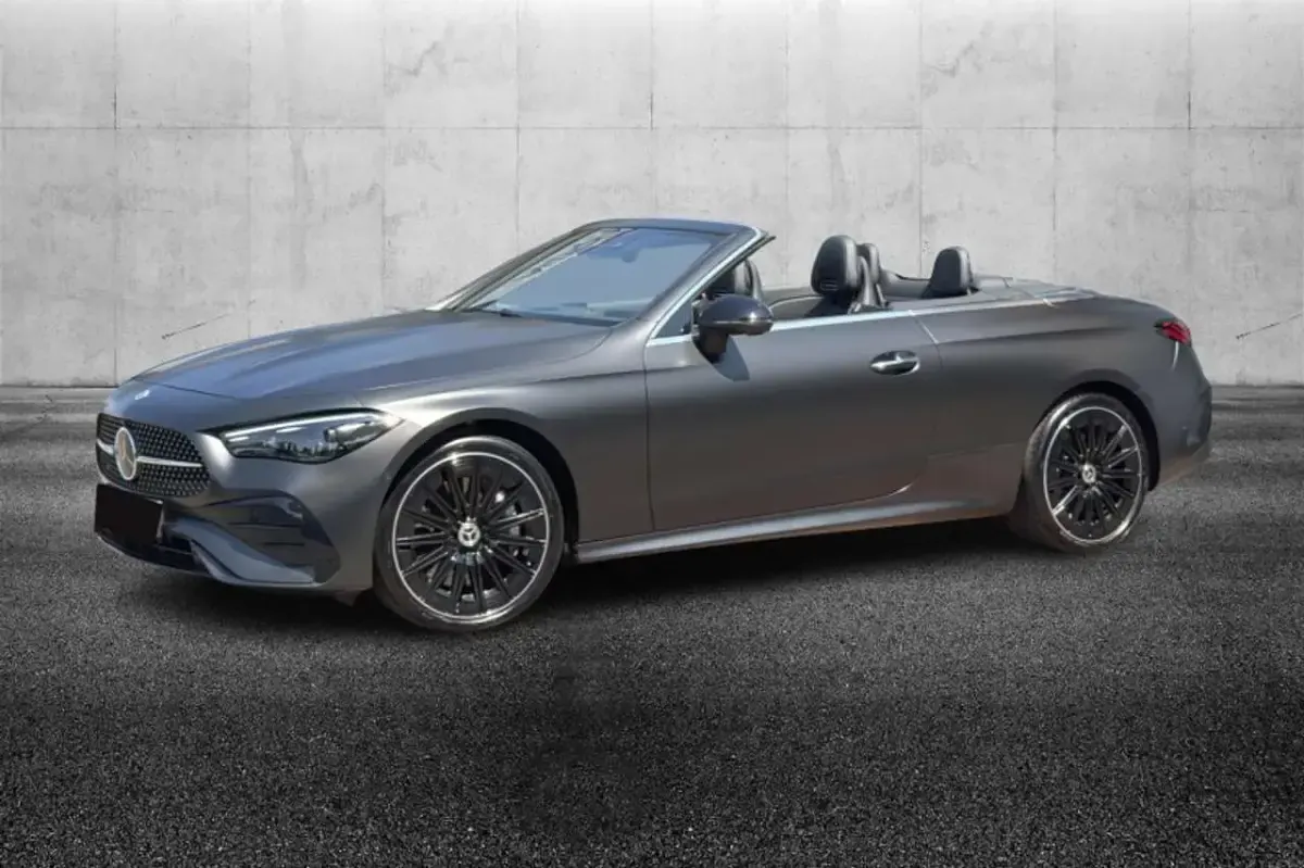 Usata Mercedes CLE450 AMG Line Premium 381 CV (280 kW) 2024 Grigio Cabrio