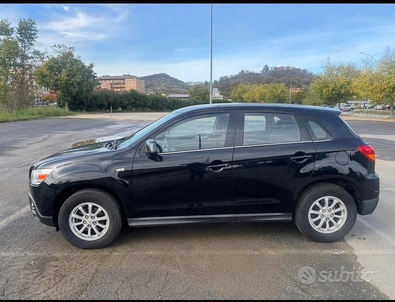 Usata Mitsubishi ASX 150 CV (110 kW) 2012 Nero SUV