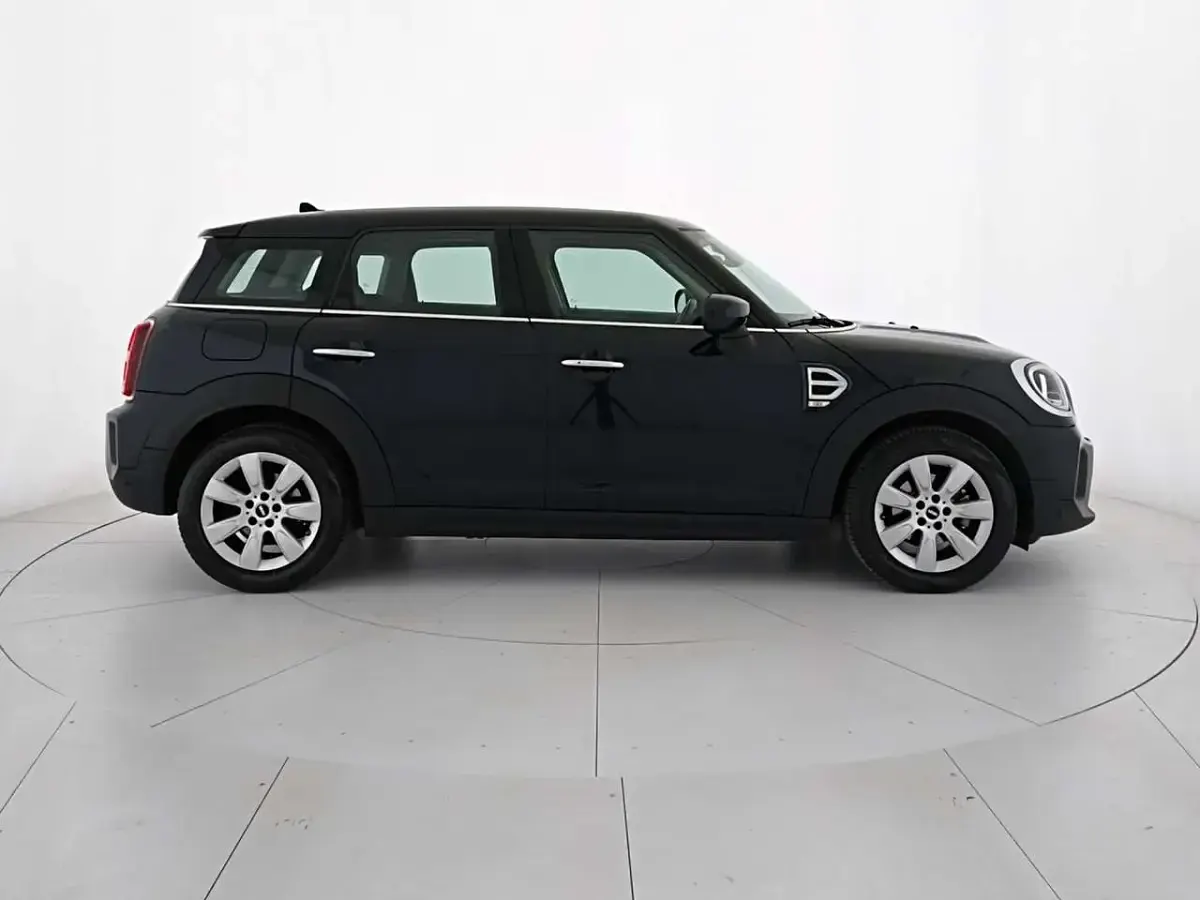Usata Mini Countryman Classic 116 CV (85 kW) 2022 Enigmatic black mini yours SUV