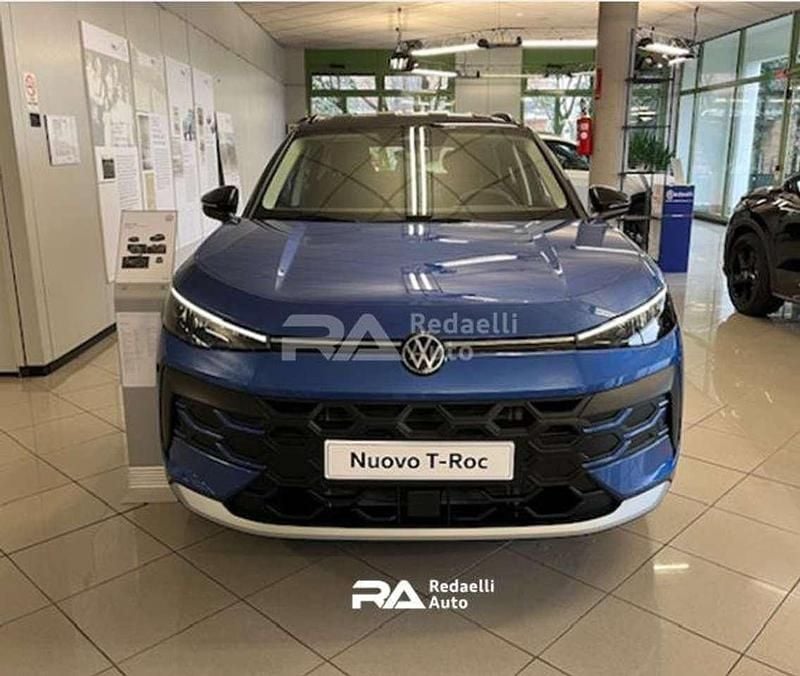 Nuova VW T-Roc Life 116 CV (85 kW) 2026 Blu/azzurro SUV