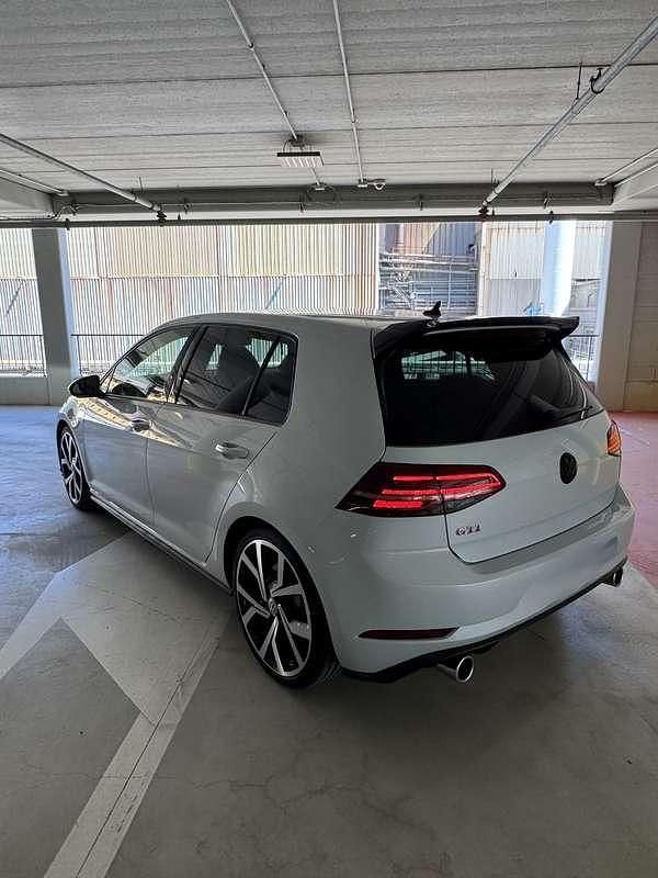 Usata VW Golf VII GTI 245 CV (180 kW) 2017 Berlina