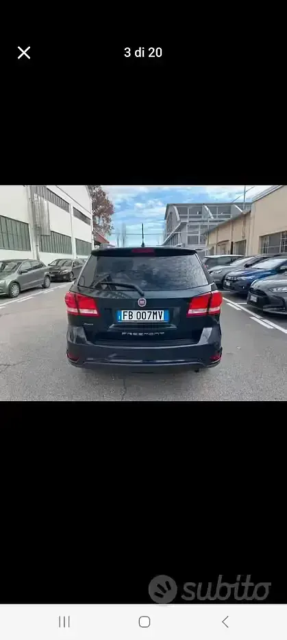 Usata Fiat Freemont 170 CV (125 kW) 2015 Blu SUV