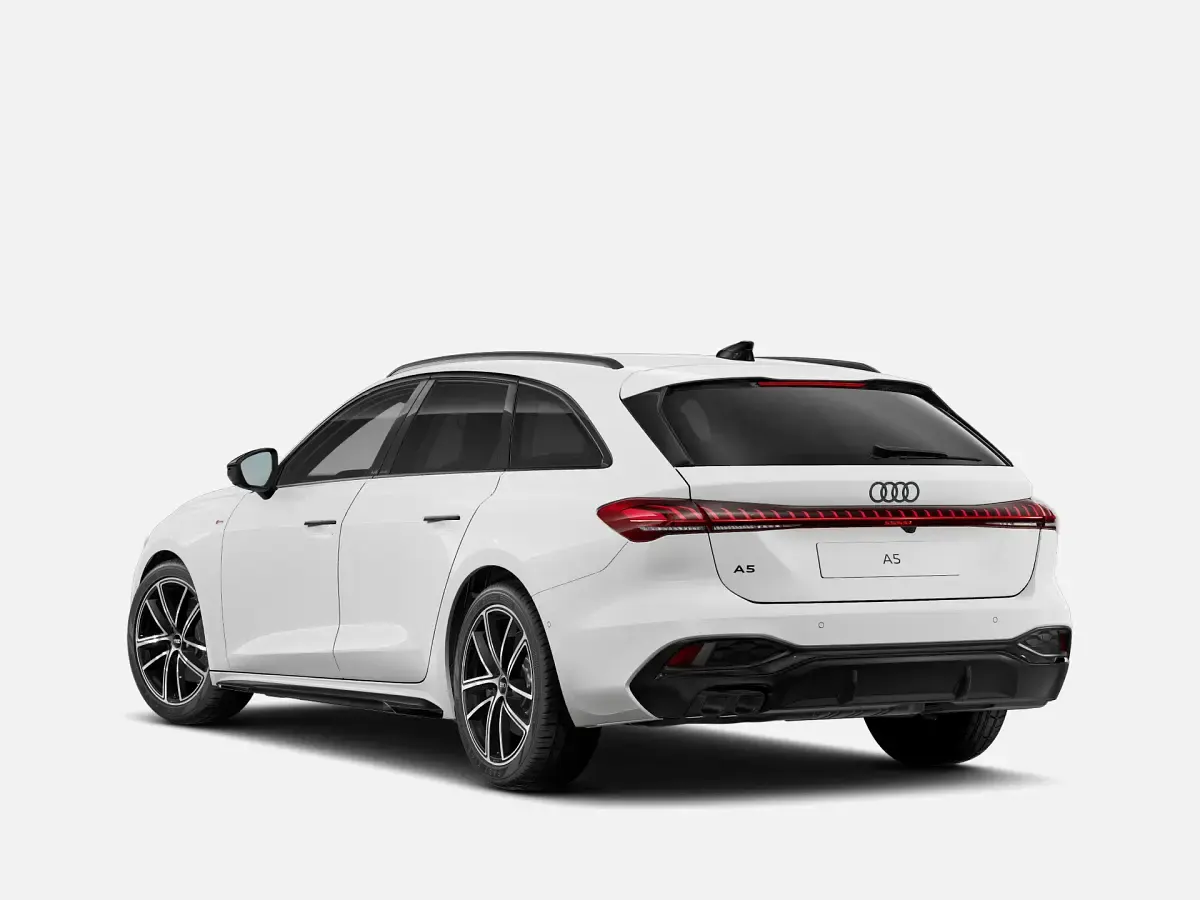 Nuova Audi A5 S-Line 204 CV (150 kW) 2026 Bianco arkona Station wagon